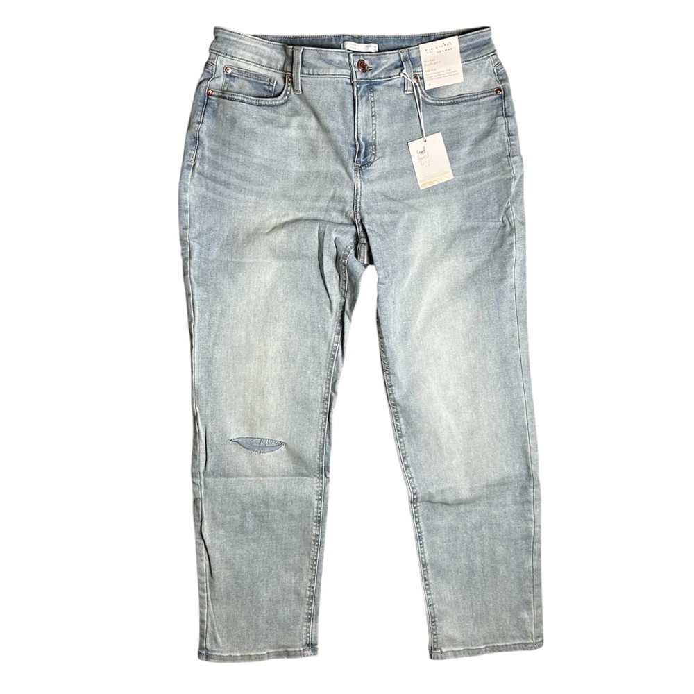 NWT- LC Lauren Conrad Size 14 Mid Rise Boyfriend Light Wash Jeans